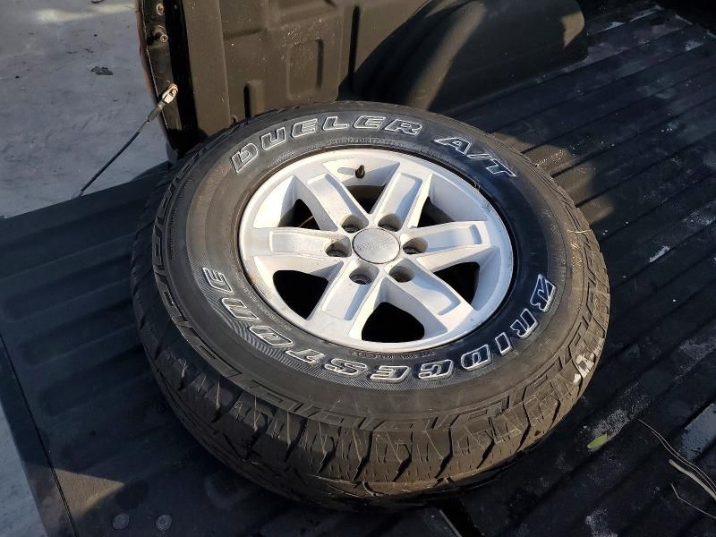 2005 GMC New Sierra C1500