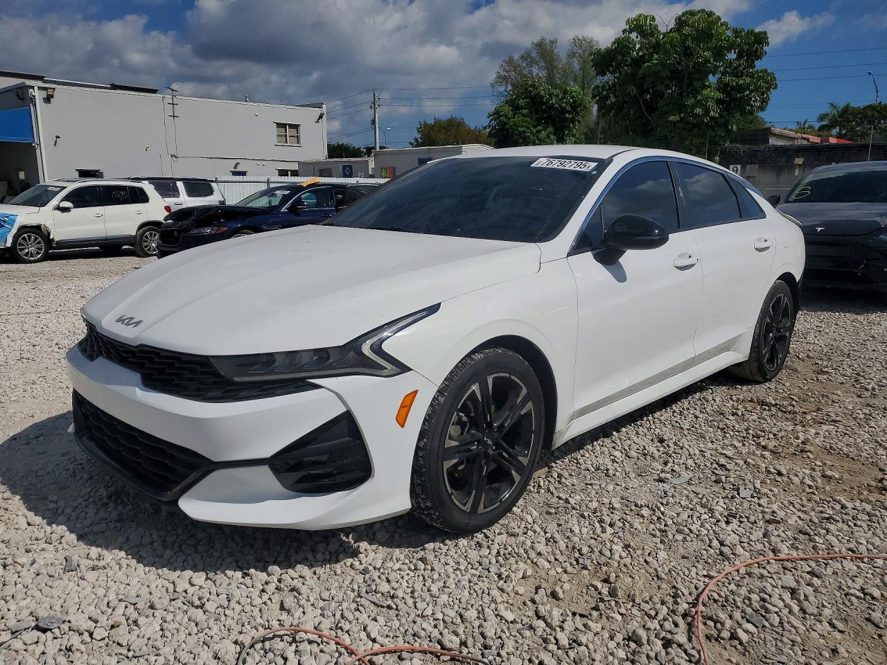 2022 KIA K5 gt Line