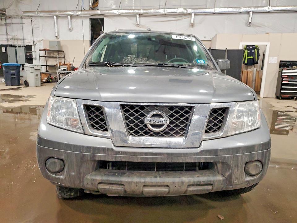 2016 Niss Frontier SV