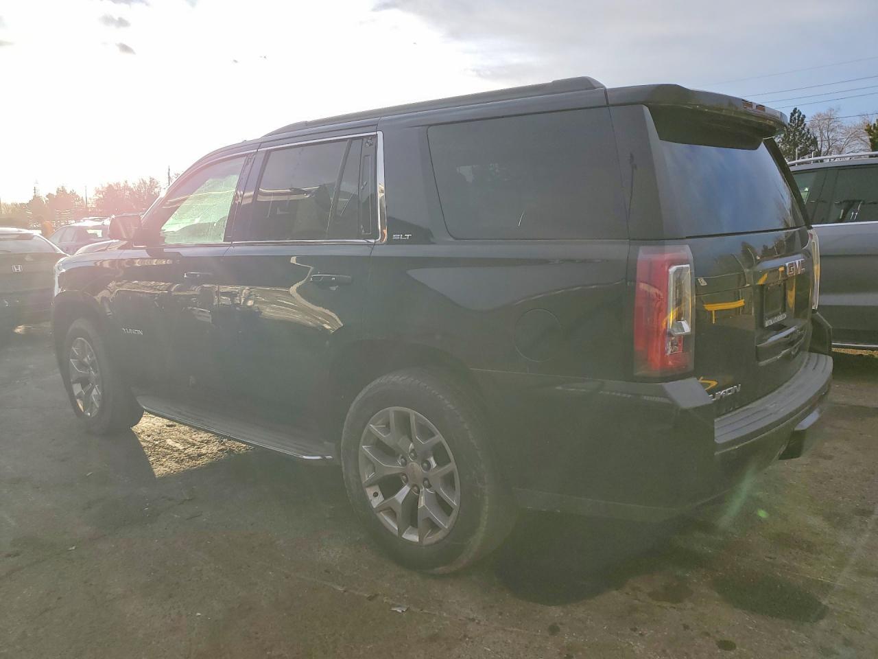 2015 GMC Yukon slt