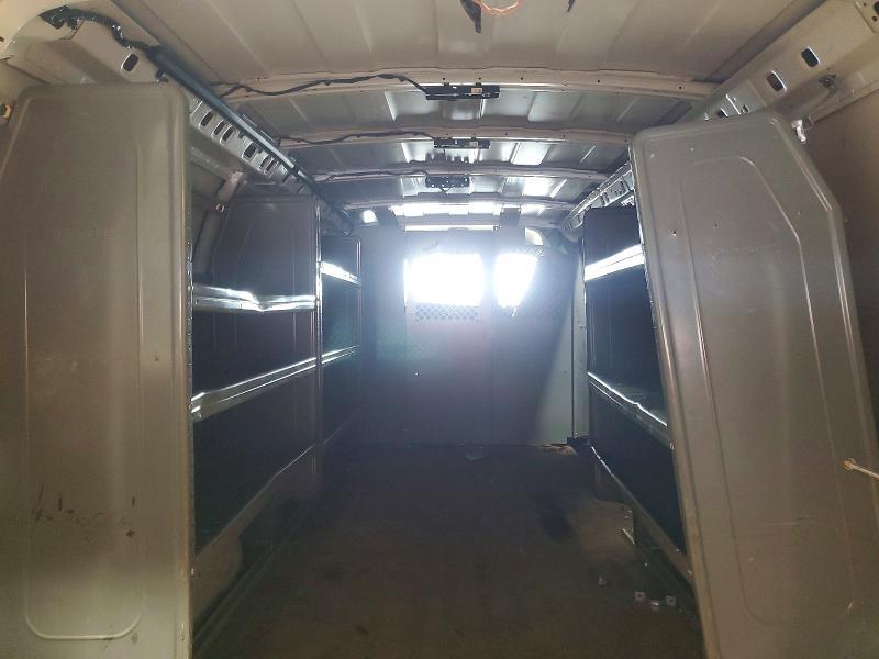 2020 Chevrolet Express G2500