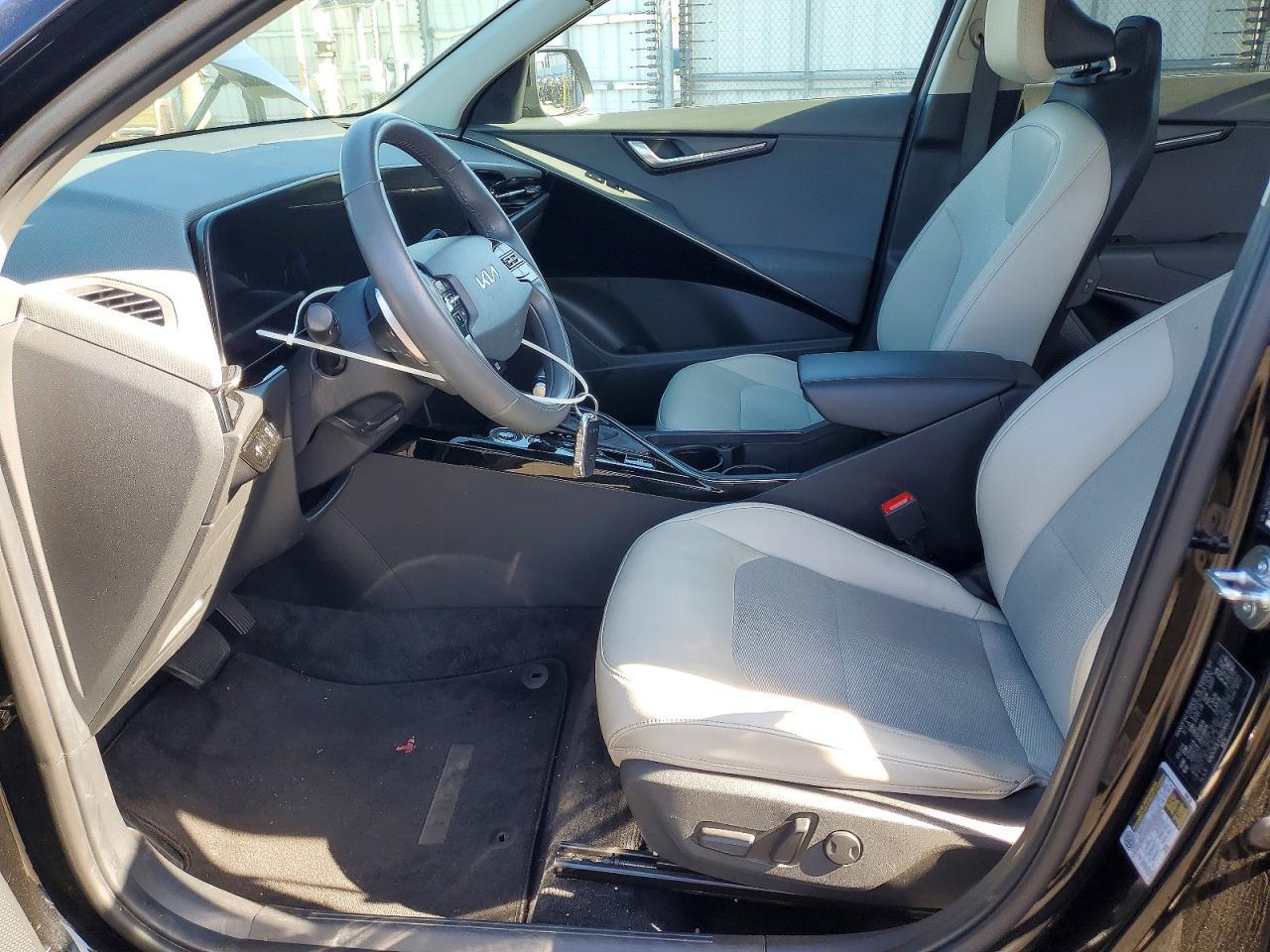 2024 KIA Niro ex