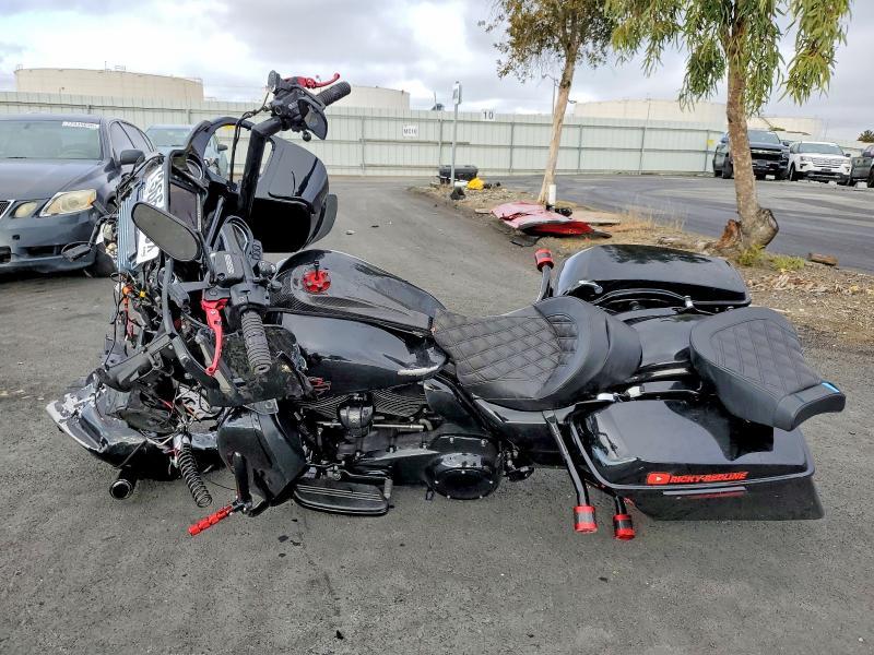 2018 Harley-Davidson Fltrxs Road Glide Special