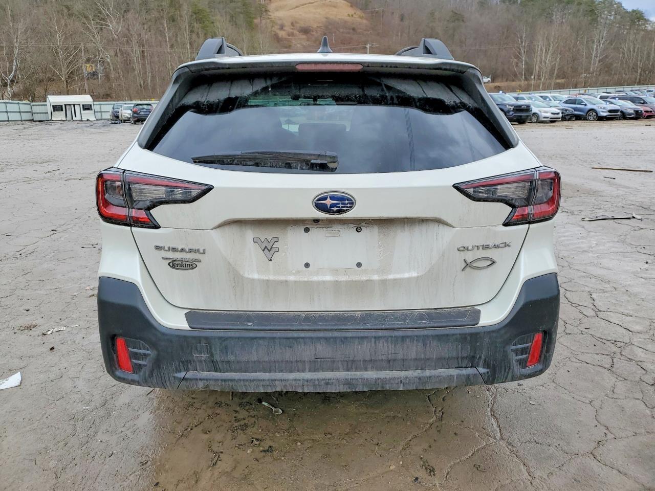 2022 Subaru Outback Premium