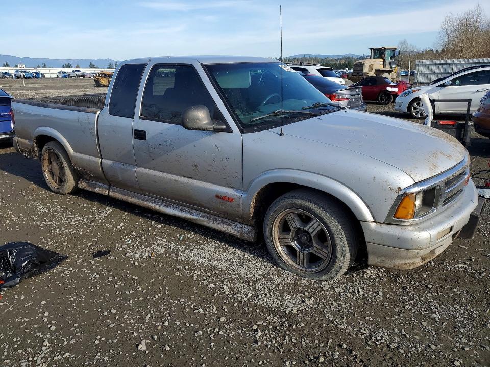 1997 Chevrolet S Truck S10