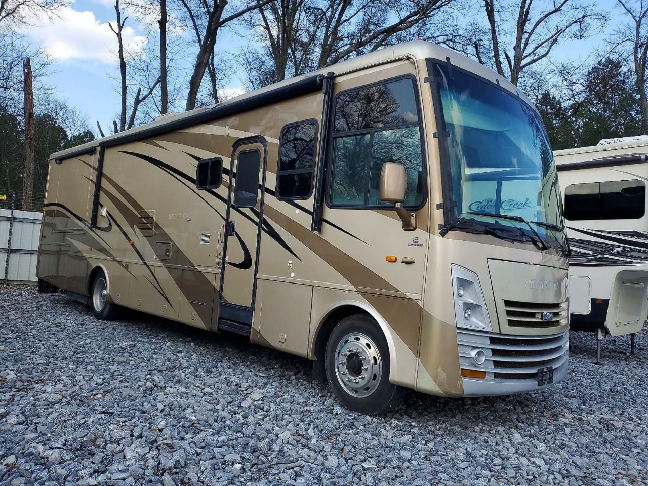 2008 Freightliner MT45 RV