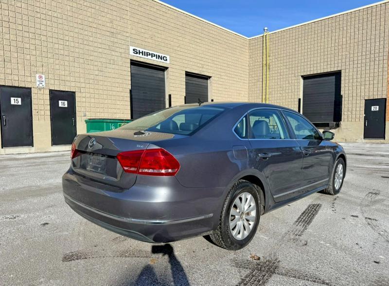 2014 Volkswagen Passat s