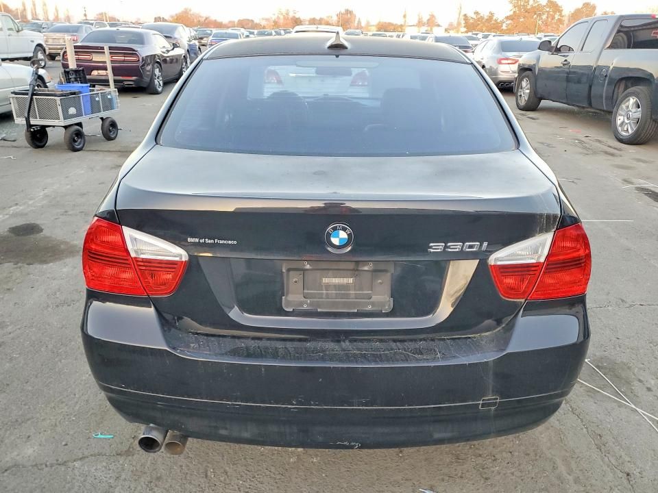 2006 BMW 330 i