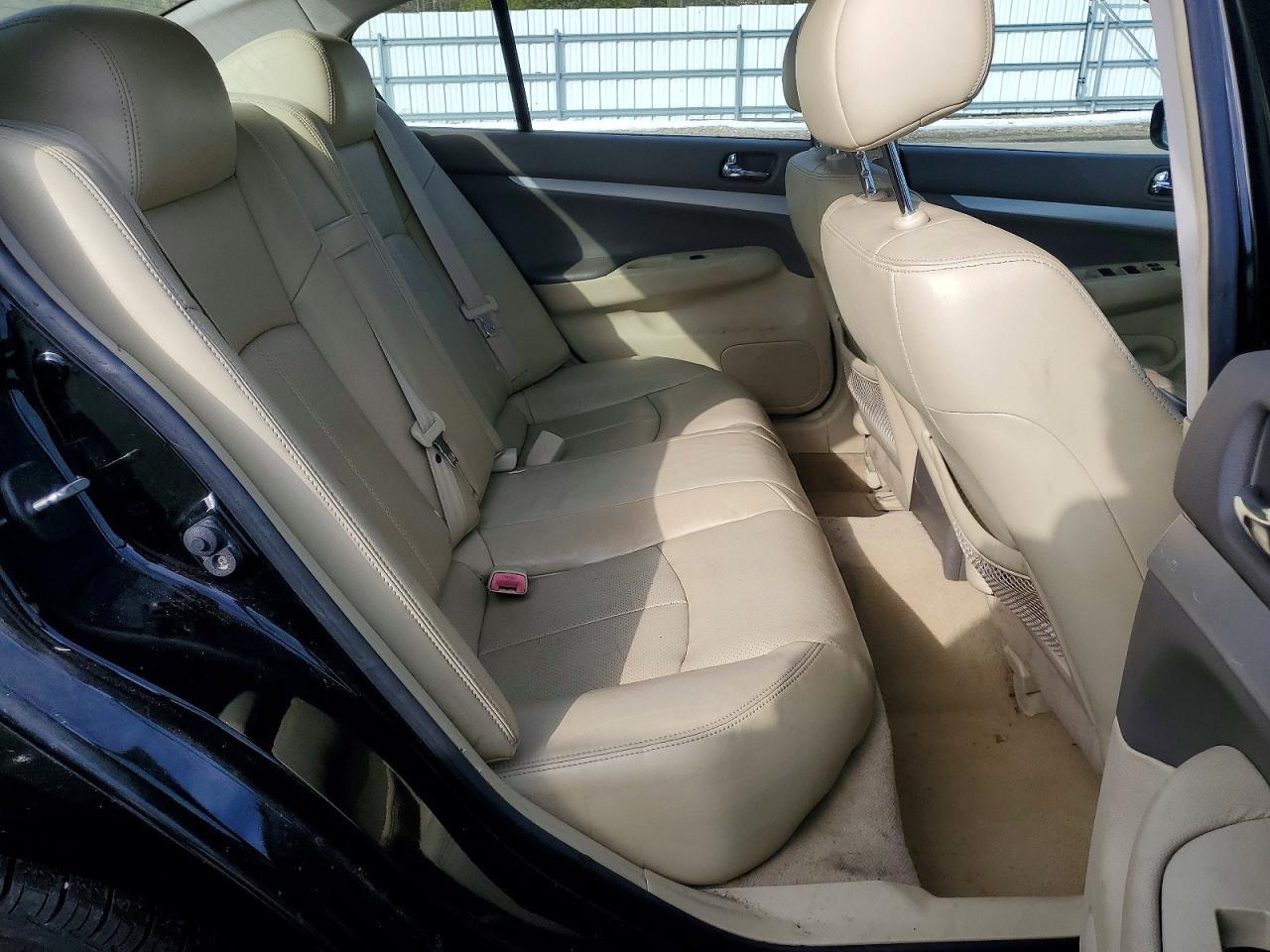2009 Infinity G37 Sedan x