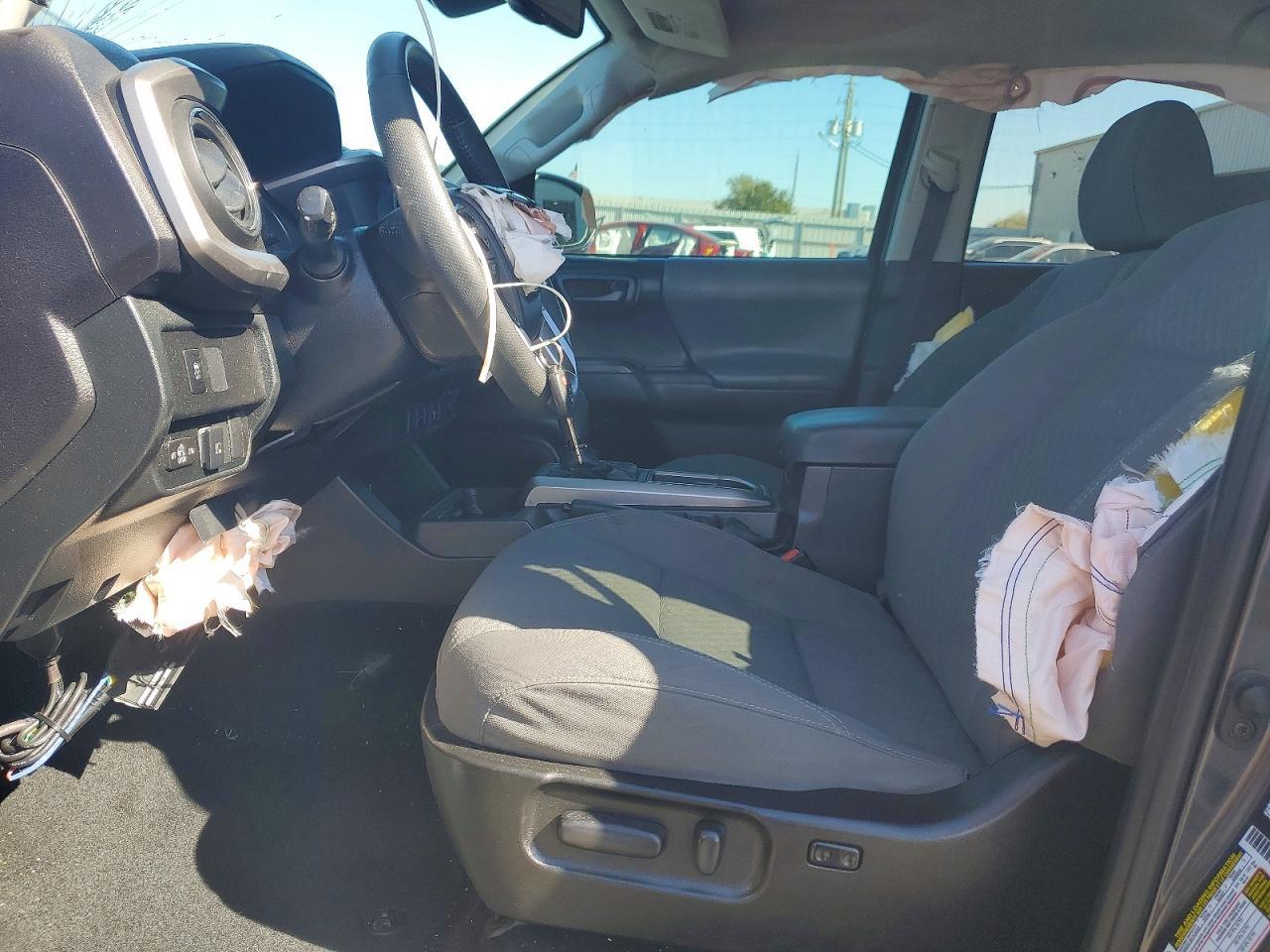 2021 Toyota Tacoma SR5 V6