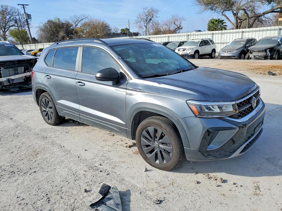 2022 Volkswagen Taos s