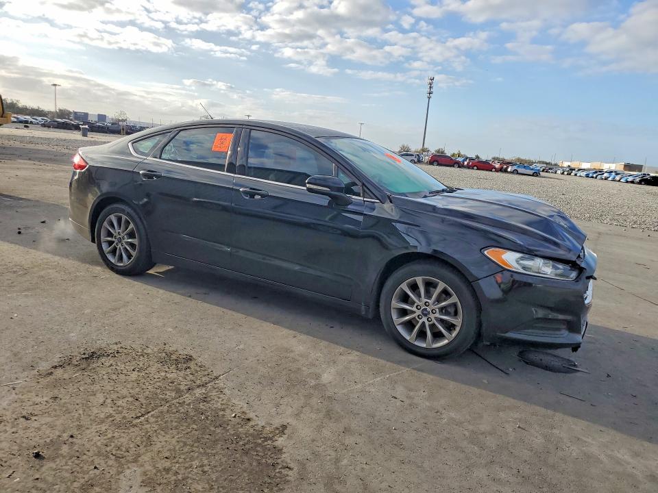 2017 Ford Fusion se
