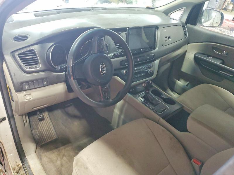 2015 KIA Sedona lx