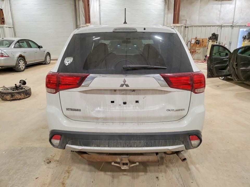 2016 Mitsubishi Outlander es