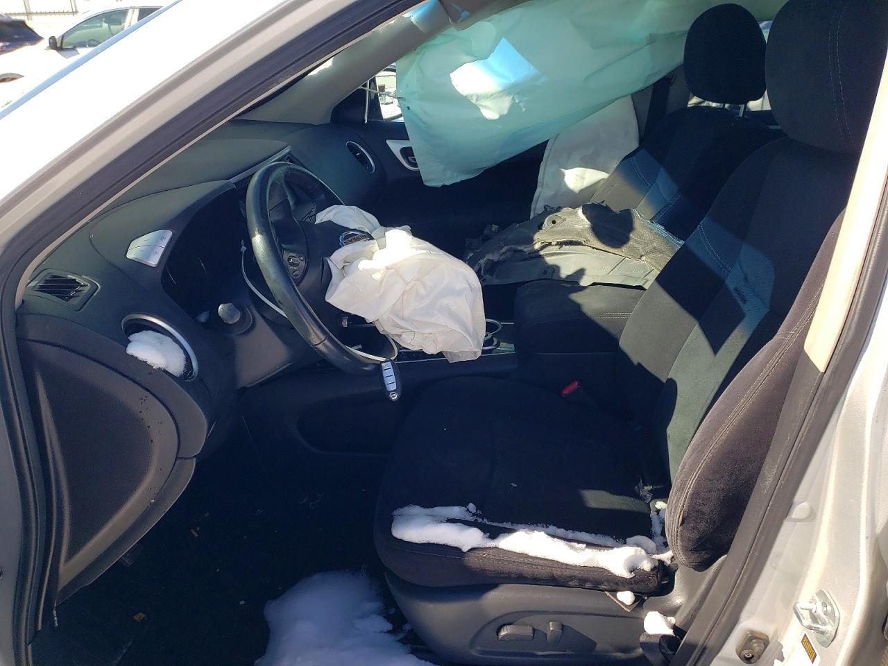 2015 Nissan Pathfinder s