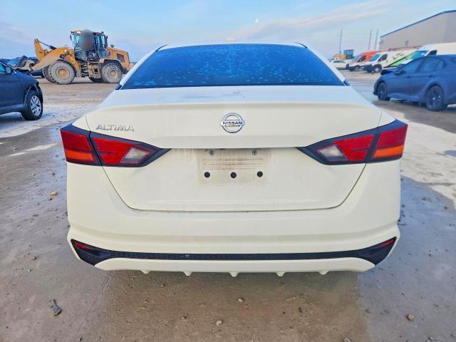 2020 Nissan Altima s