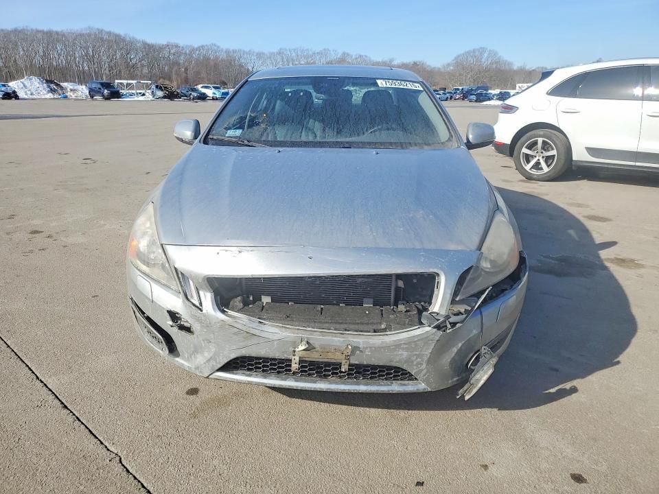2013 Volvo S60 T5