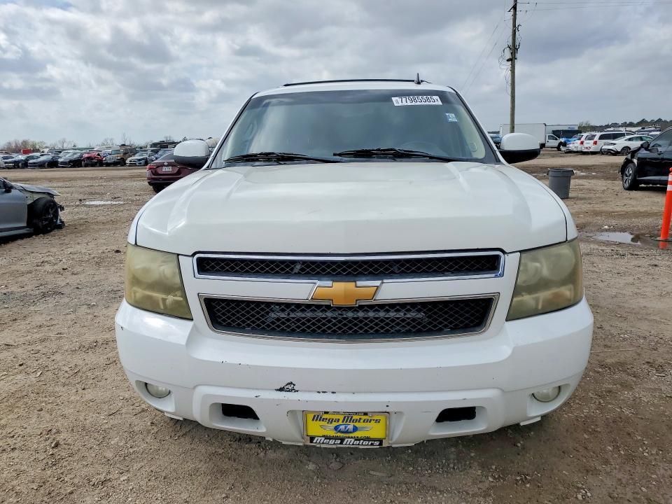 2011 Chevrolet Suburban C1500 lt