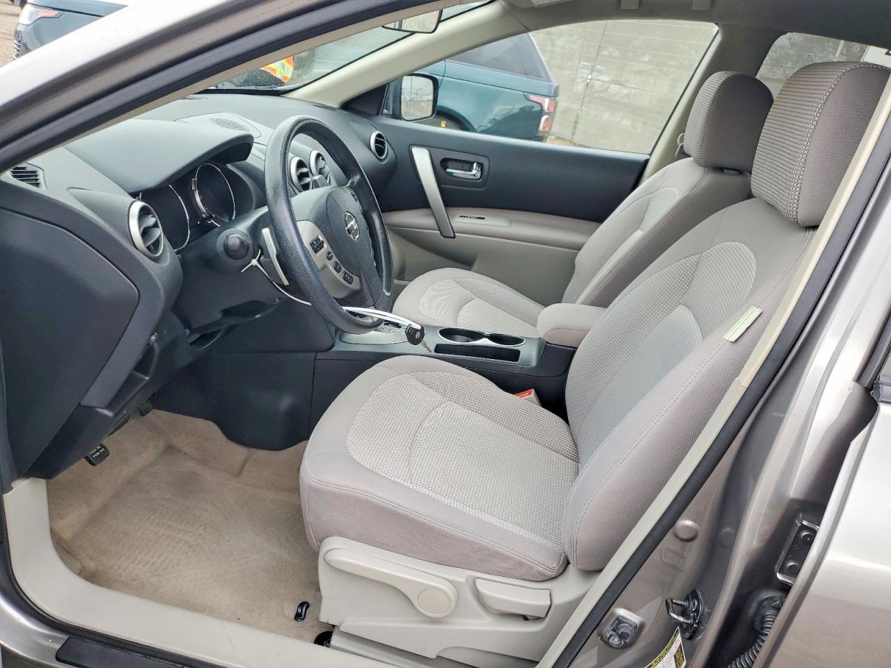 2008 Nissan Rogue s
