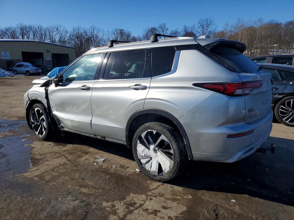 2022 Mitsubishi Outlander sel