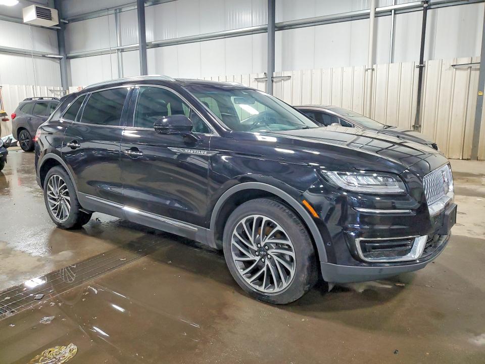 2020 Lincoln Nautilus Reserve