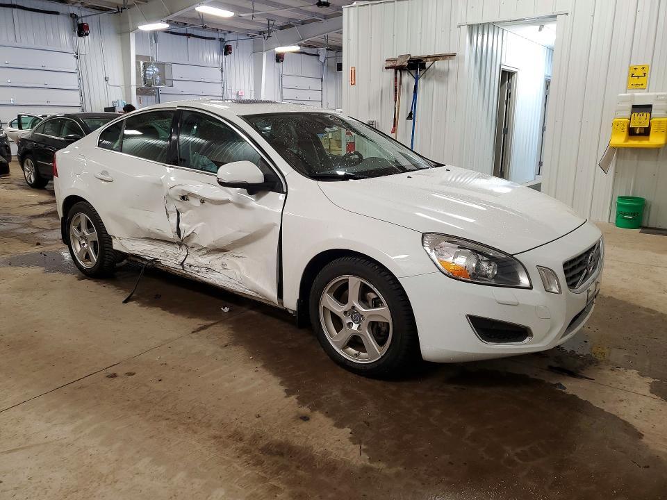 2013 Volvo S60 T5