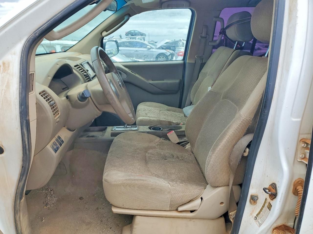 2007 Nissan Frontier Crew Cab LE