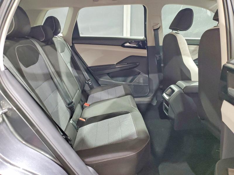 2025 Volkswagen Taos s