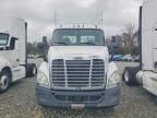 2015 Freightliner Cascadia Semi Truck