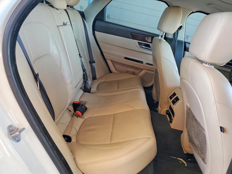 2017 Jaguar Xf Prestige
