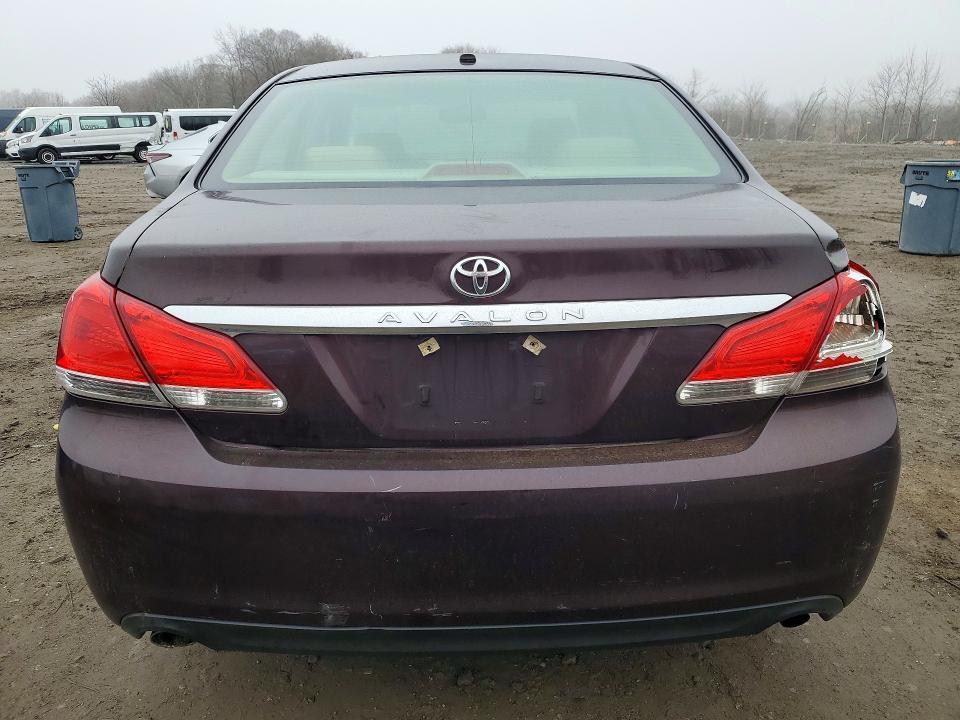 2011 Toyota Avalon Base