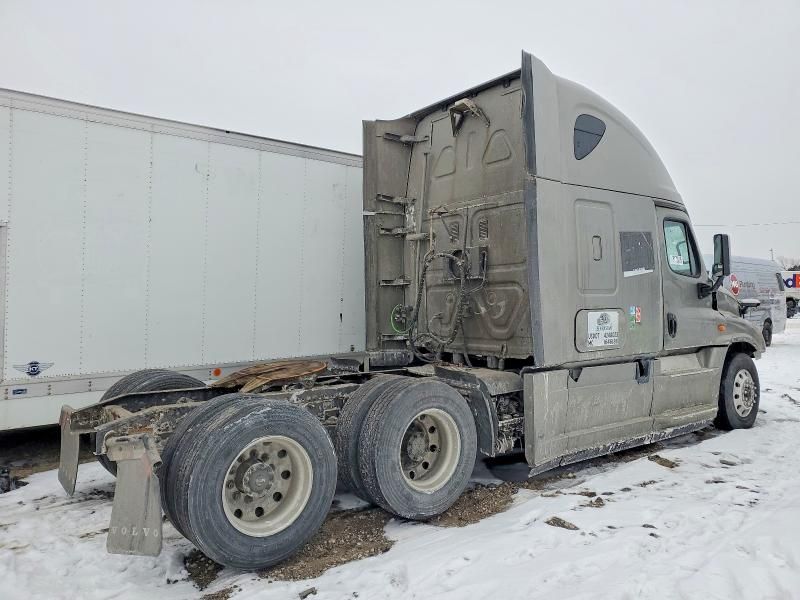 2016 Freigliner 2016 Freightliner Cascadia 1-Semi Truck