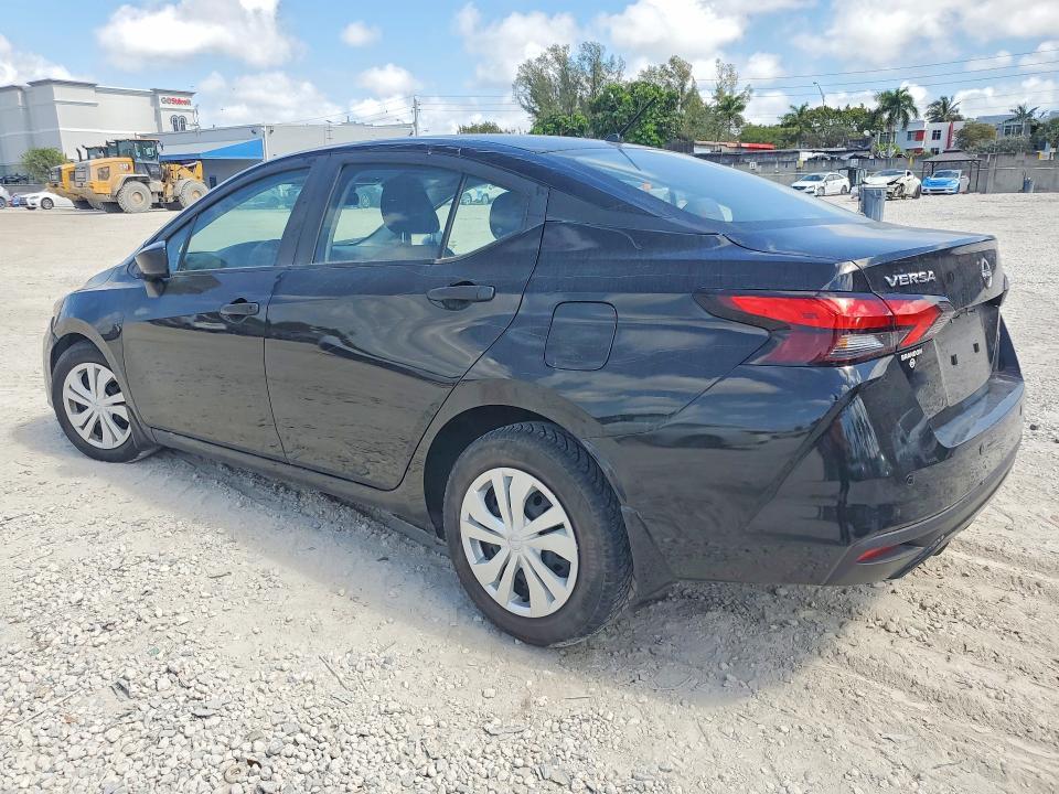 2023 Nissan Versa s