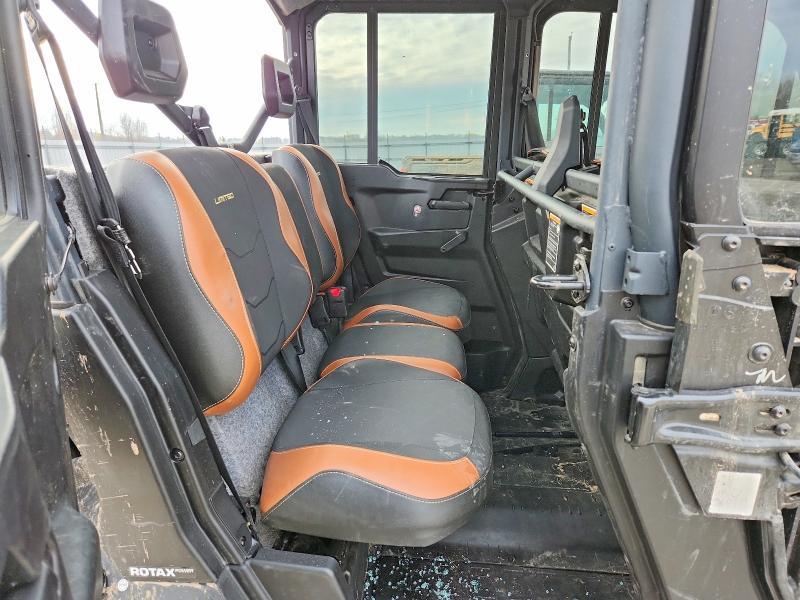 2024 Can-Am Defender Utility Vehicle