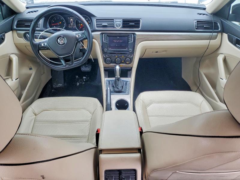 2016 Volkswagen Passat se