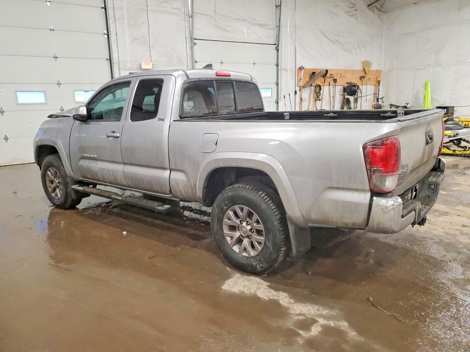 2018 Toyota Tacoma SR5 V6