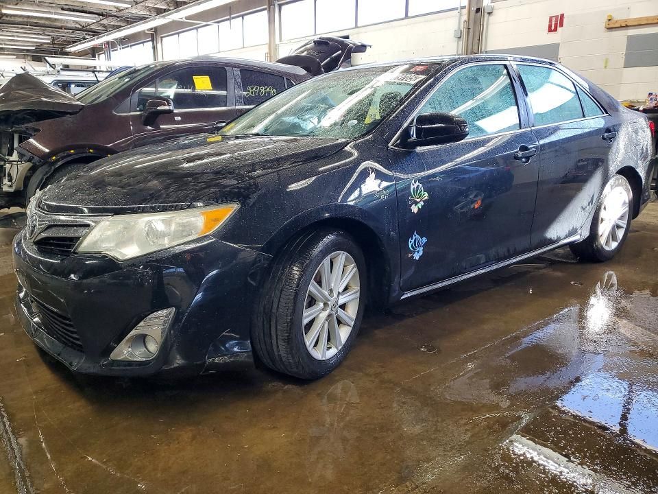 2012 Toyota Camry xle V6