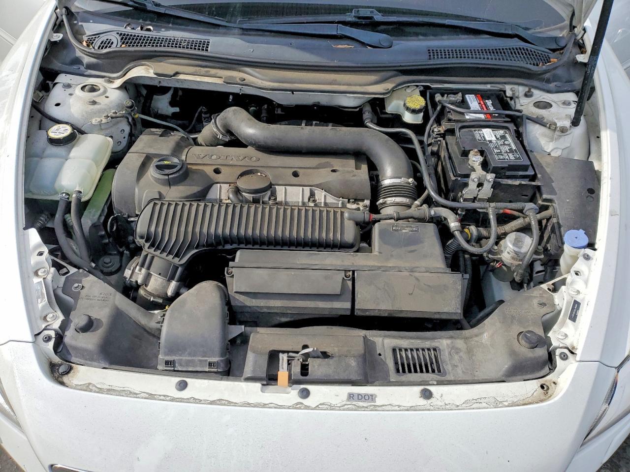 2011 Volvo C70 T5