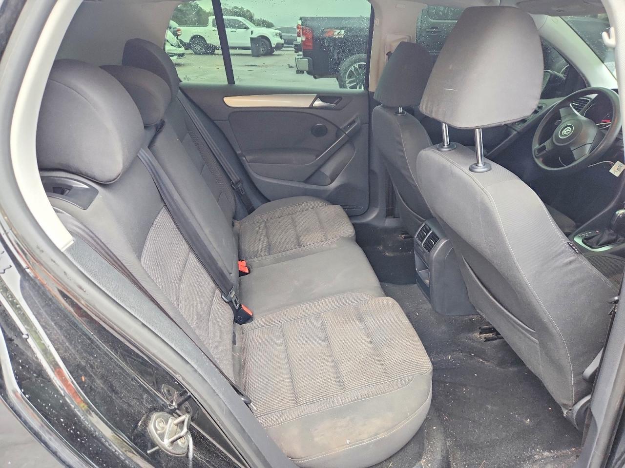2012 Volkswagen Golf