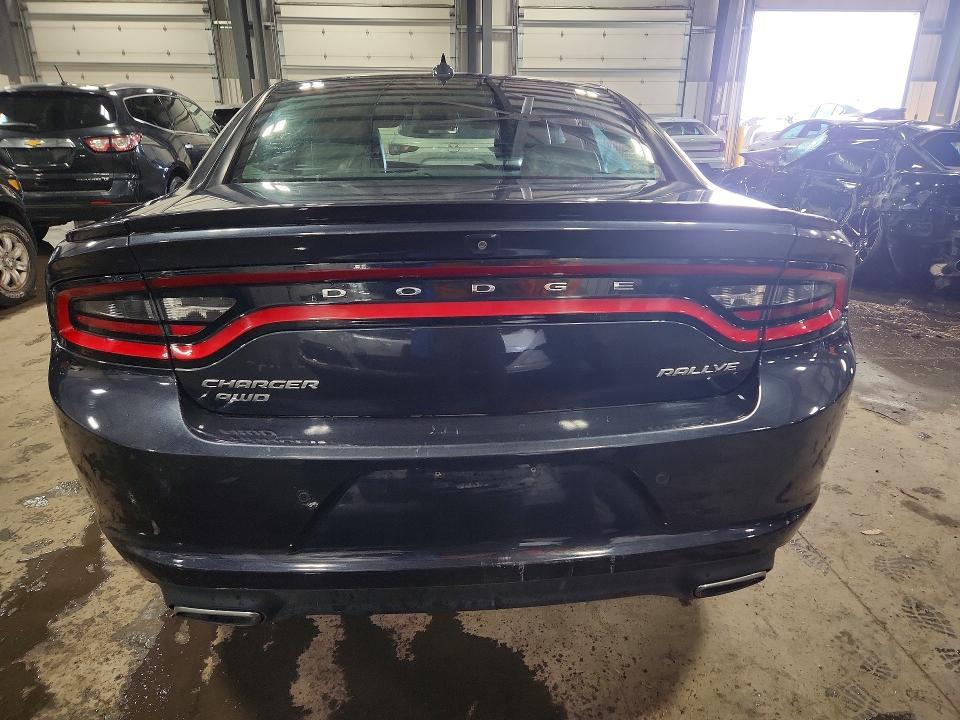 2016 Dodge Charger sxt