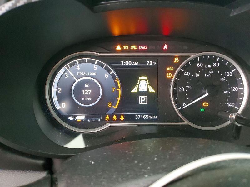 2022 Nissan Versa sr