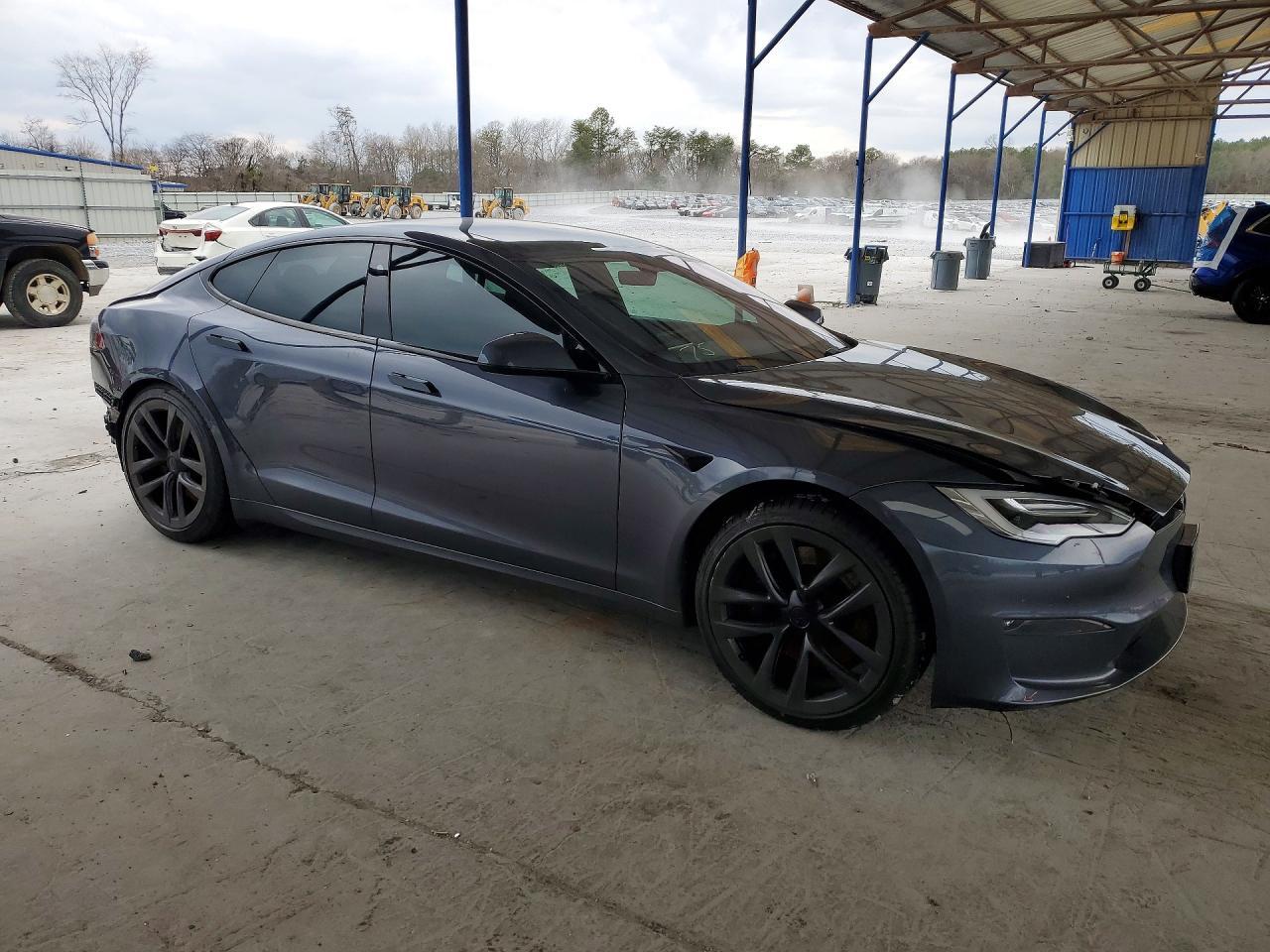 2022 Tesla Model s