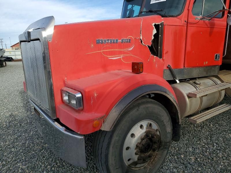 1999 Westenstar 1999 Western Star 4900 Dump Truck