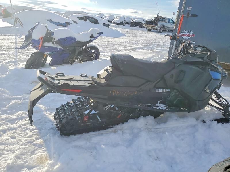2023 Skidoo 2023 SKI-DOO Renegade Adrenaline