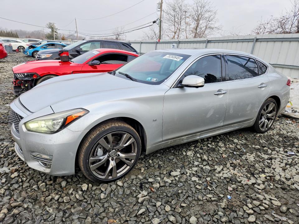 2015 Infiniti Q70l 5.6