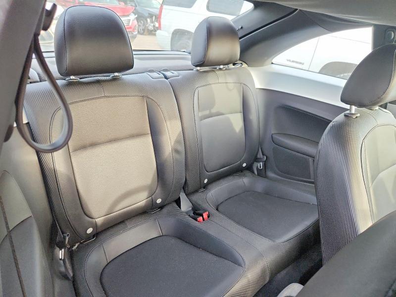 2012 Volkswagen Beetle