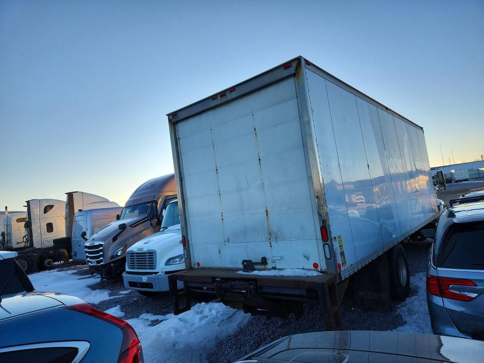 2015 International 4300 box Truck