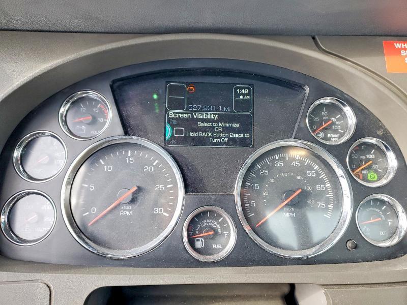 2016 Kenworth T680 Semi Truck