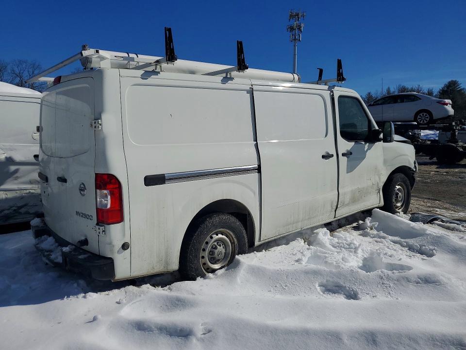 2019 Nissan NV 2500 S