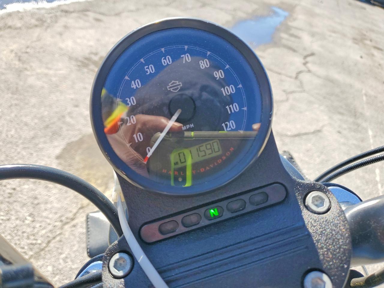 2017 Harley-Davidson XL883 Iron 883
